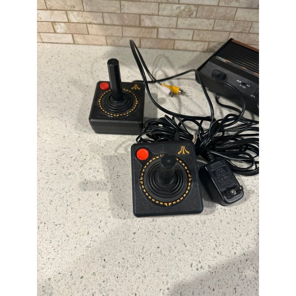 Atari Flashback 2.0 - Picture 3 of 3